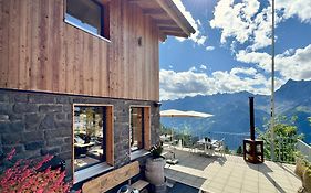 Berggasthaus Eggberge - Boutique Mountain Hotel - Access Via Cablecar